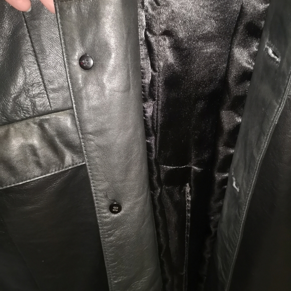 Men's 3/4 black leather coat size Medium - Picture 6 of 16